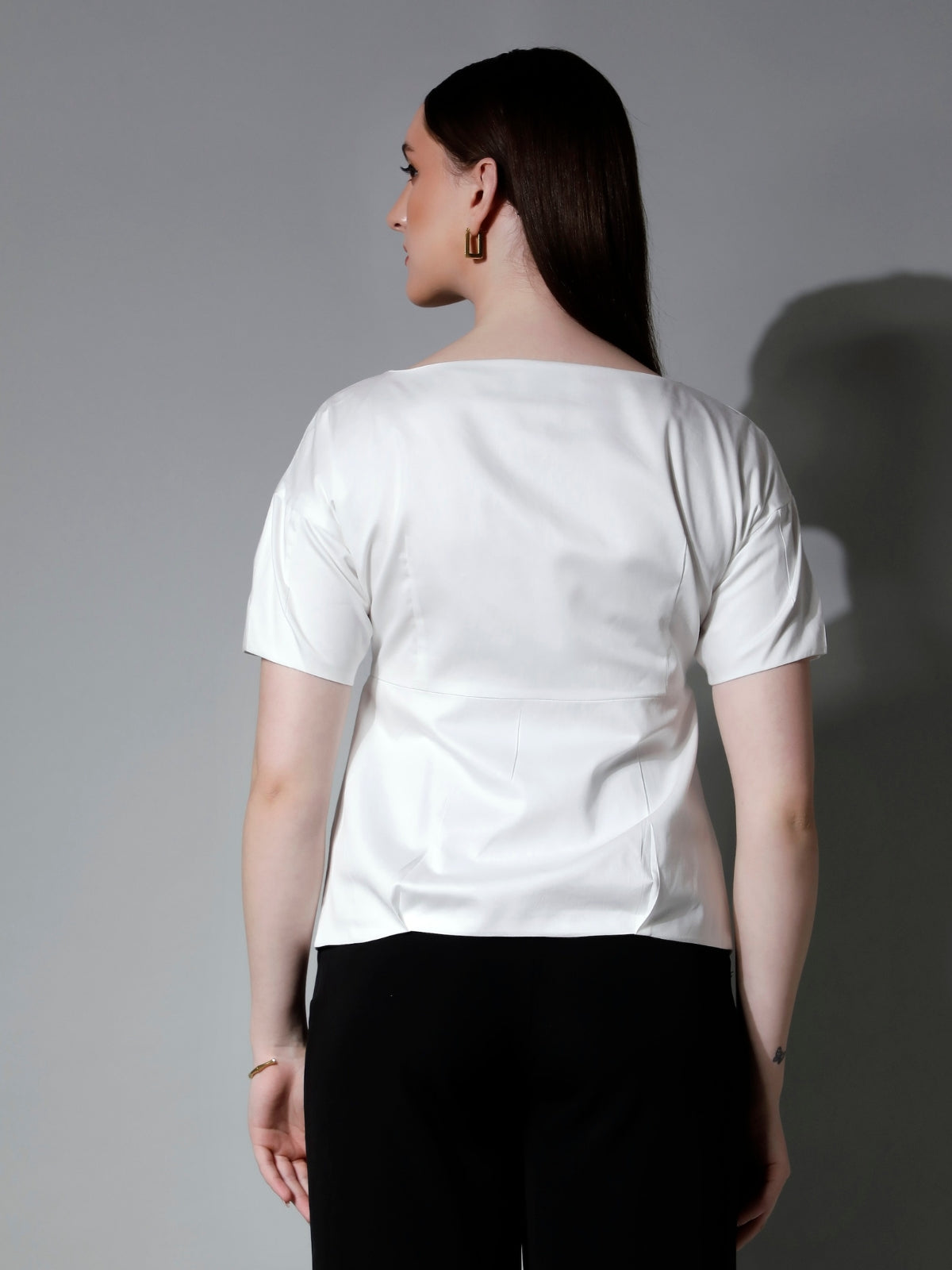 5285 NONA SHIRT