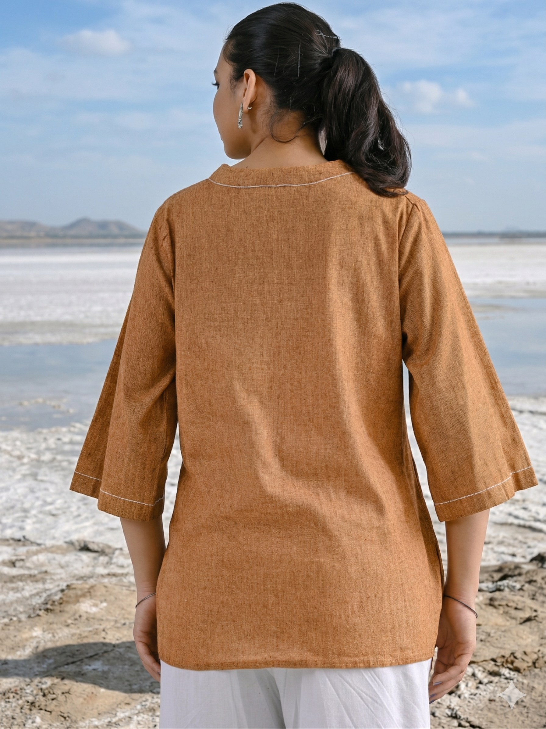 Brickred Handloom Anchor Thread Top