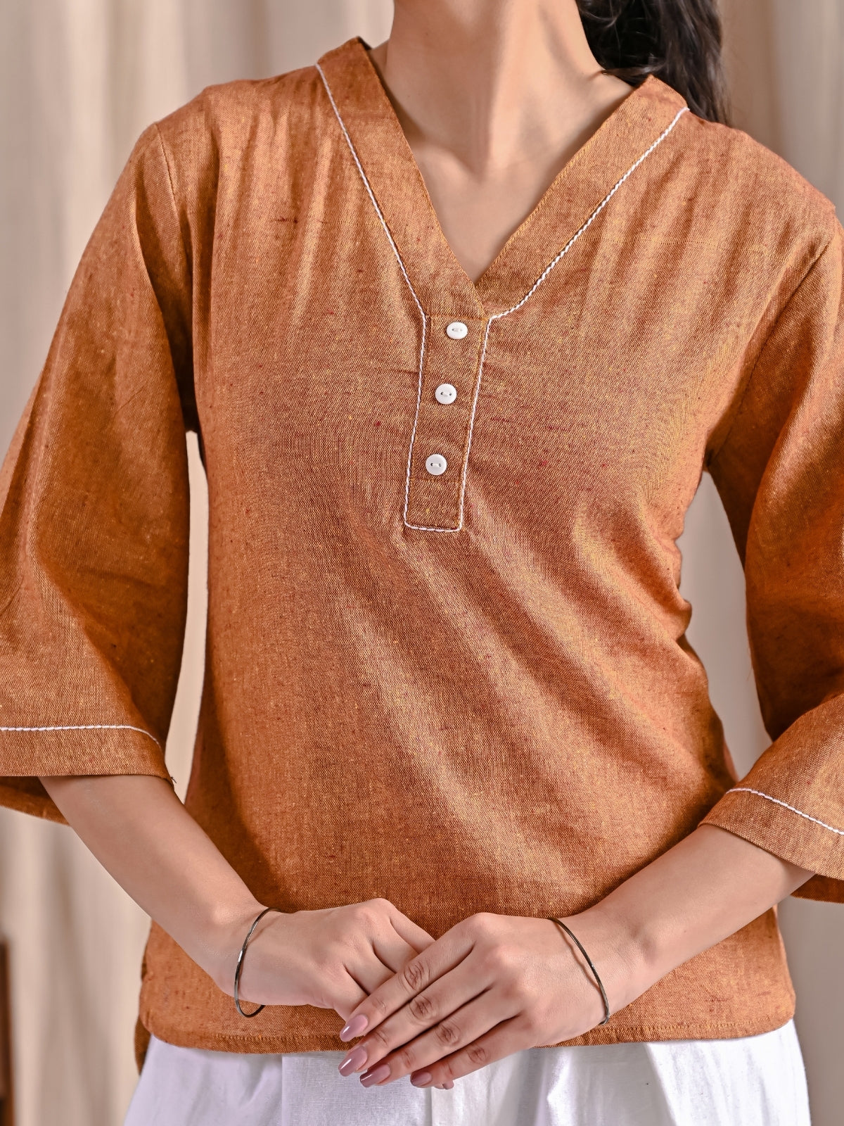 Brickred Handloom Anchor Thread Top