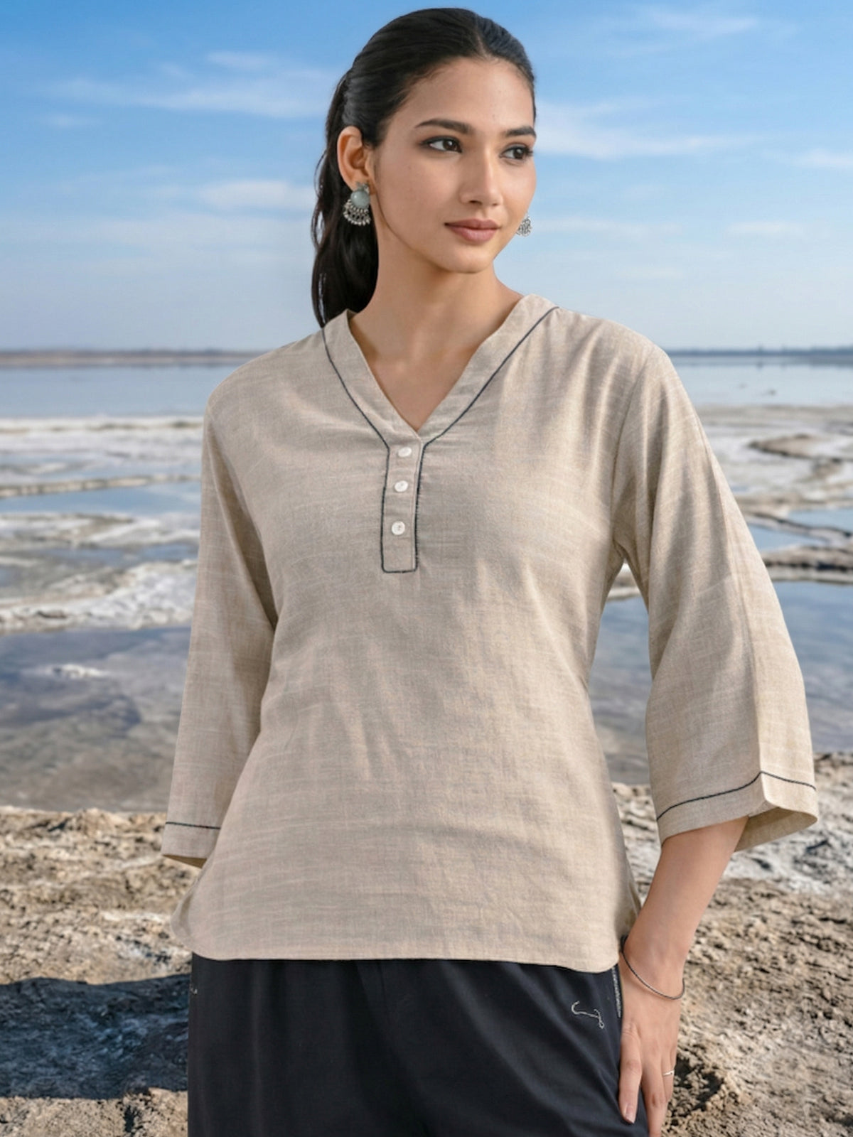 Chiku Handloom Anchor Thread Top