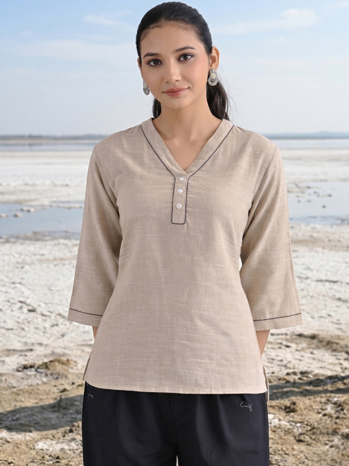 Chiku Handloom Anchor Thread Top