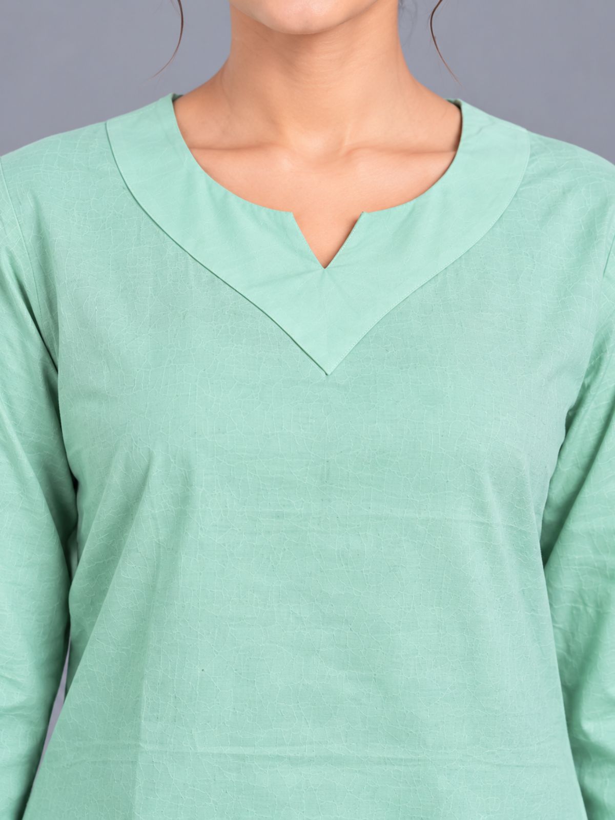 Light Green Cotton Leared Tops