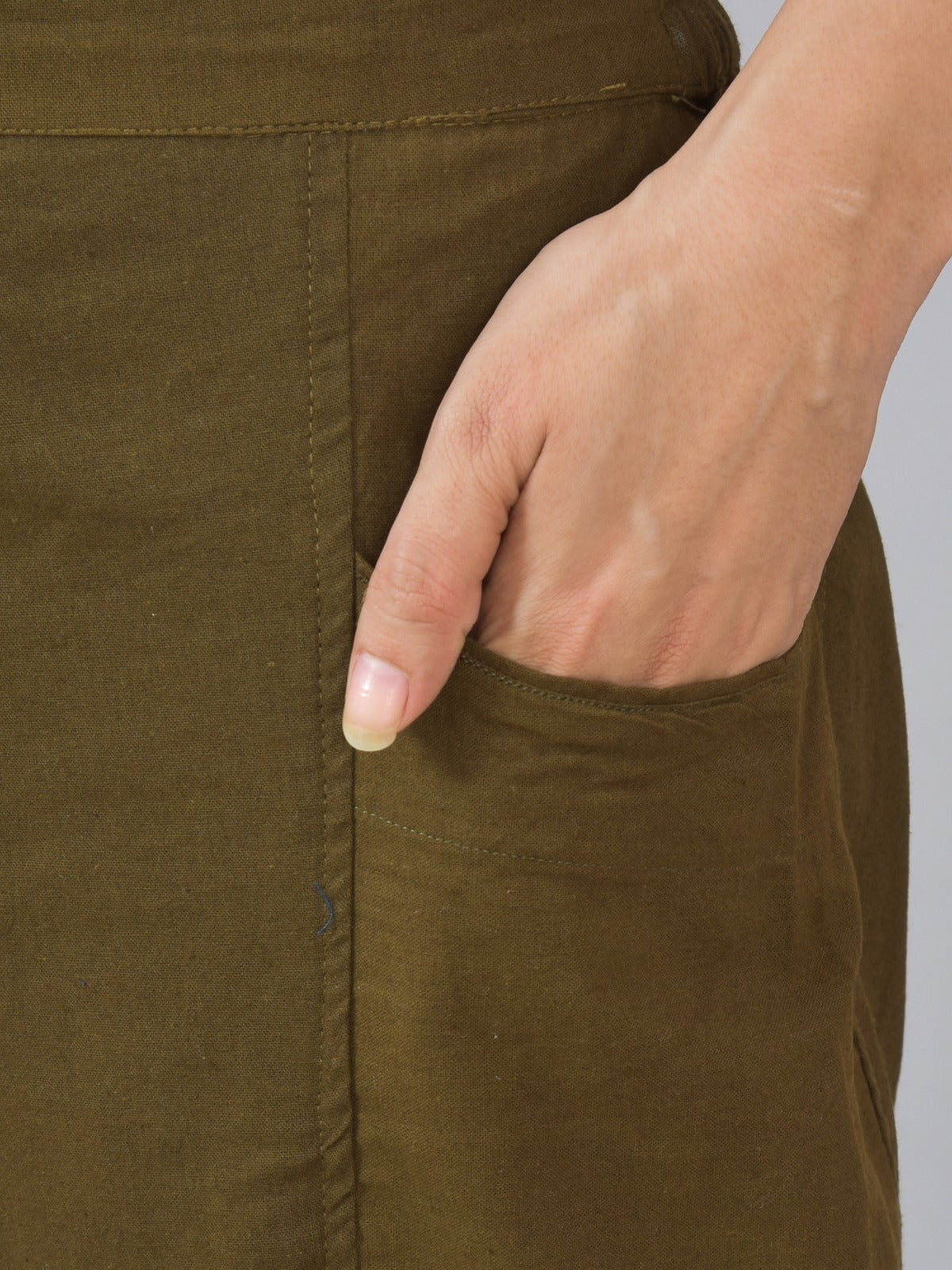 Mehndi Green Side Pocket Pure Cotton Straight Cargo Pant