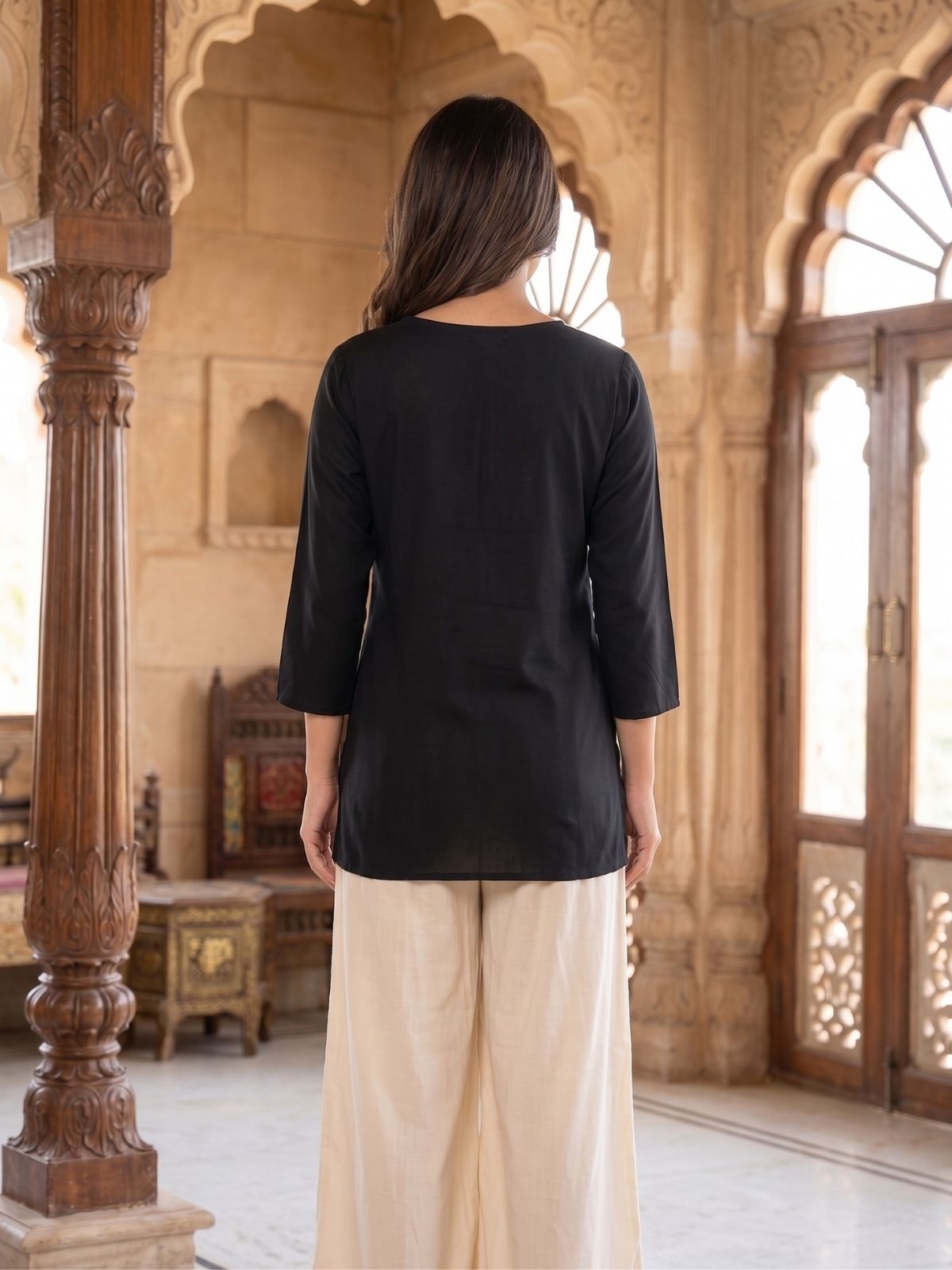 Women Black Rayon Short Kurti